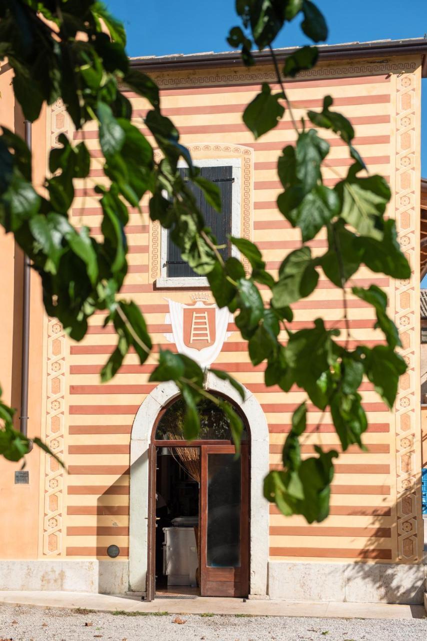 Albergo Al Platano Caprino Veronese Dış mekan fotoğraf
